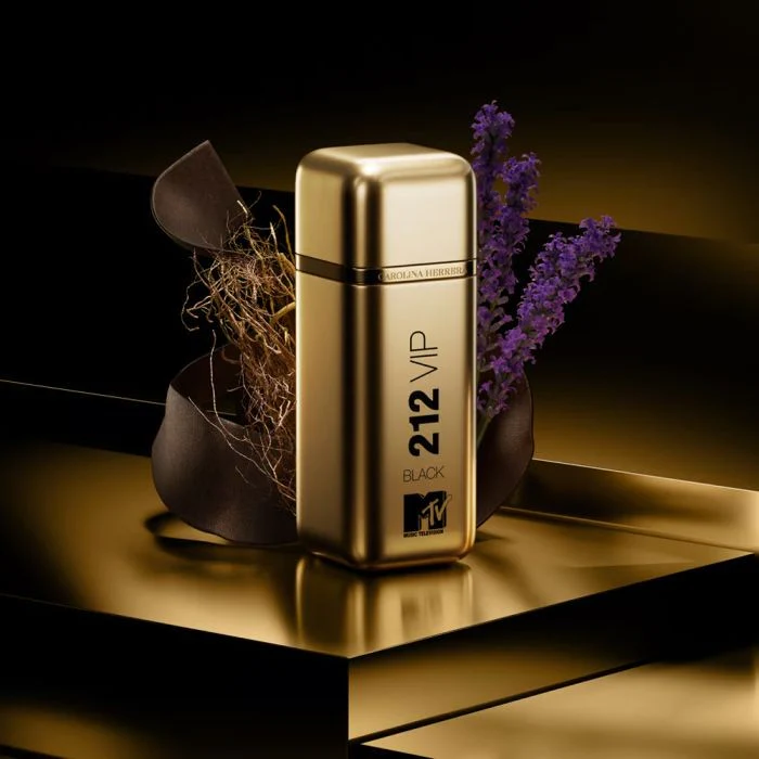Carolina Herrera 212 Vip Black MTV Eau De Parfum For Men 100ml - Image 6