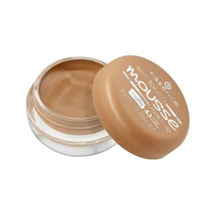 Essence Soft Touch Mousse Make-Up