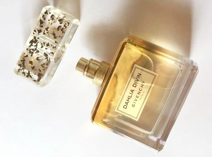 Givenchy Dahlia Divin Le Nectar Eau De Parfum For Women 75ml - Image 3