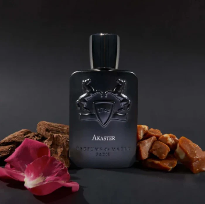 Parfums De Marly Akaster Royal Essence Eau De Parfum For Unisex 125ml - Image 3