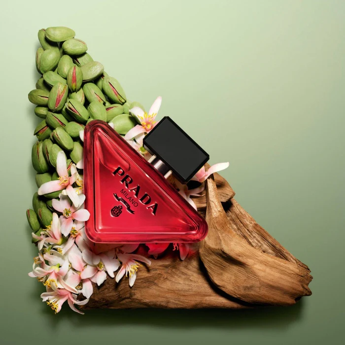 Prada Paradoxe Radical Essence Parfum for Women 90ml - Image 4
