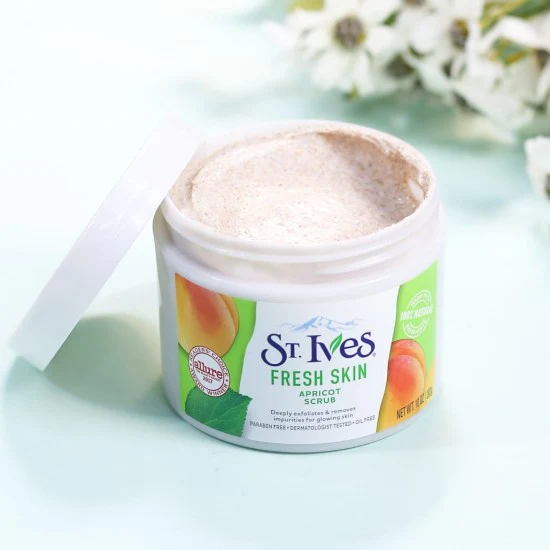 ST.Ives Fresh Skin Apricot Scrub 283g - Image 2