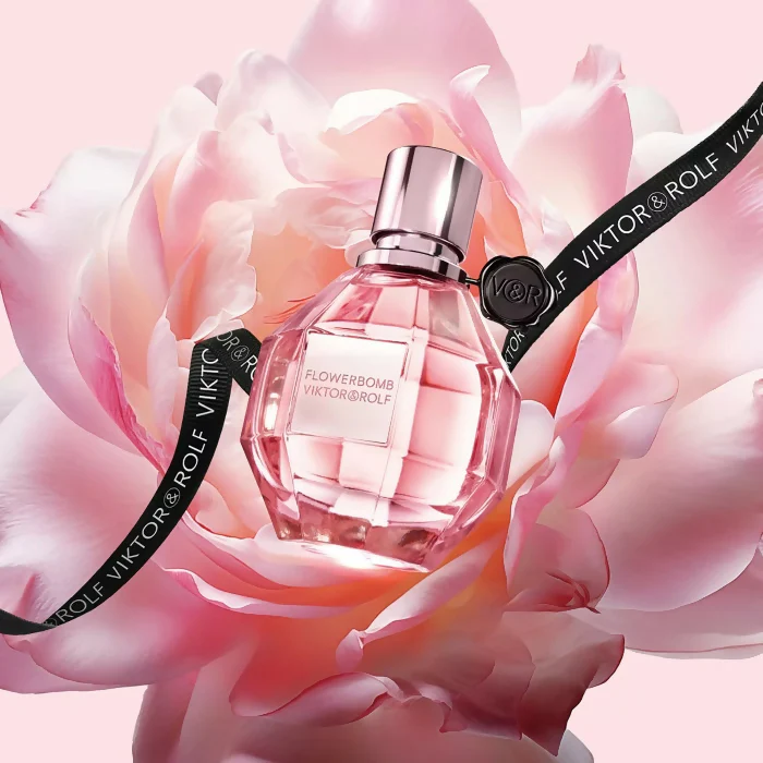 Viktor & Rolf Flowerbomb Eau De Parfum For Women 100ml - Image 3